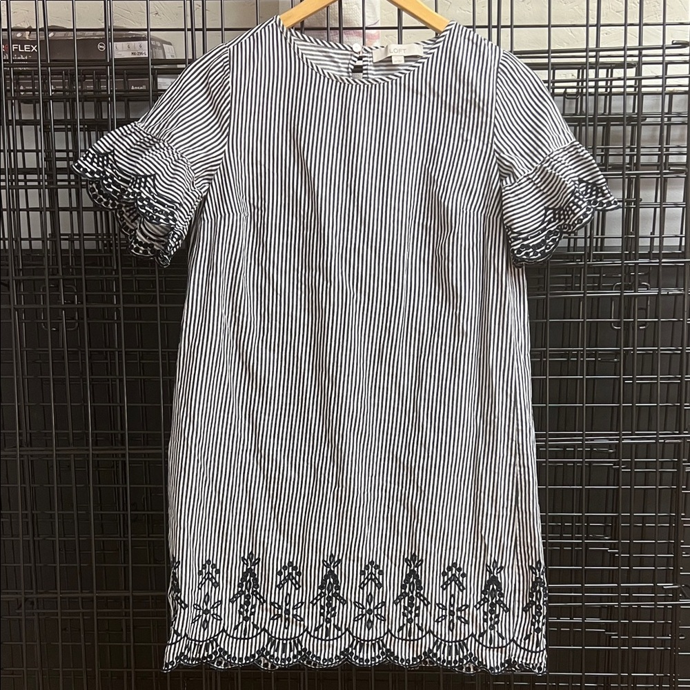 LOFT Blue and White Striped Dress with embroidered Hem Cotton Sz XS/SM